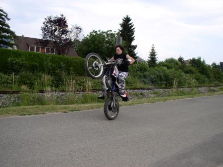 STUNT