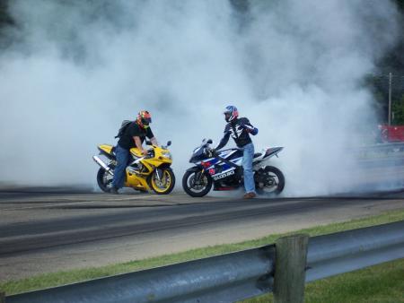 STUNT